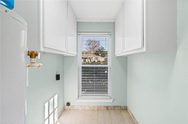 6771 Sandra Drive, Theodore, AL 36582