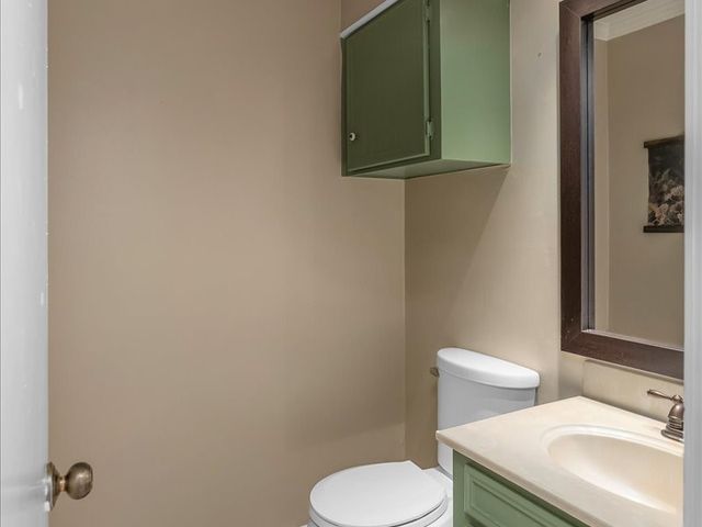 302 Greenacres Boulevard, Bossier City, LA 71111