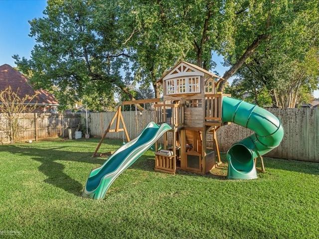 302 Greenacres Boulevard, Bossier City, LA 71111