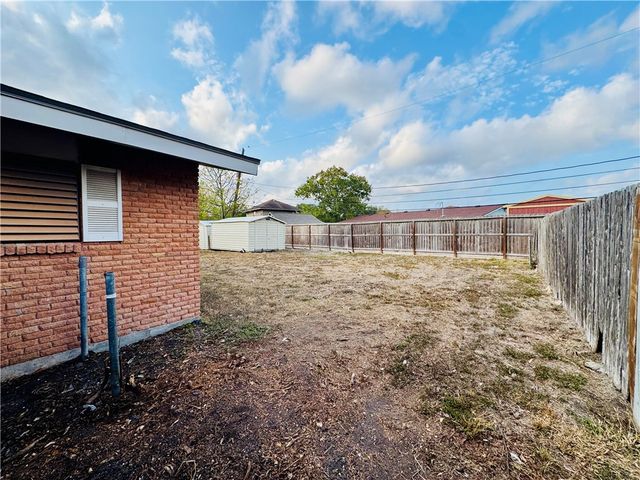 4634 Schanen Blvd, Corpus Christi, TX 78413