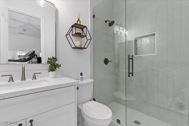 9312 Provence Garden Lane, Las Vegas, NV 89145