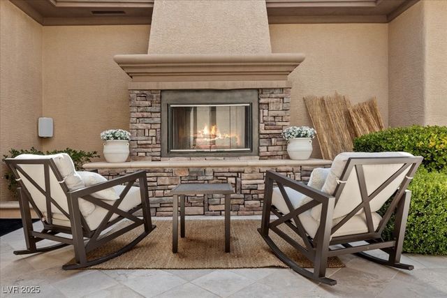 9312 Provence Garden Lane, Las Vegas, NV 89145