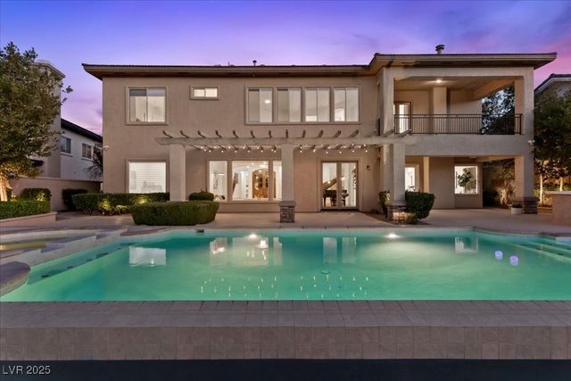 9312 Provence Garden Lane, Las Vegas, NV 89145