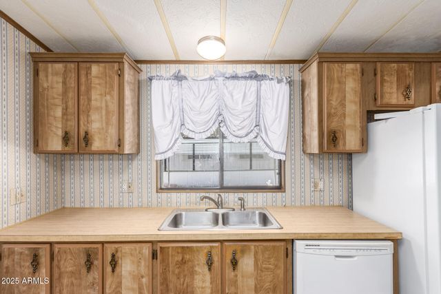 2100 N TREKELL Road 229, Casa Grande, AZ 85122