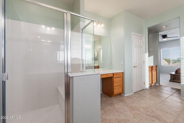 42727 N COURAGE Trail, Anthem, AZ 85086