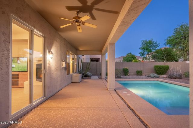 42727 N COURAGE Trail, Anthem, AZ 85086