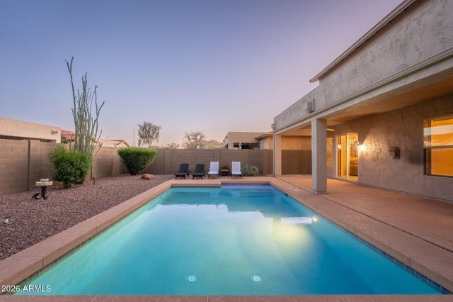 42727 N COURAGE Trail, Anthem, AZ 85086