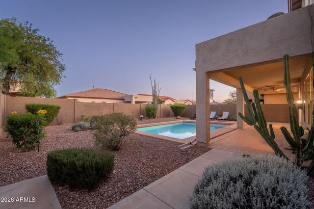 42727 N COURAGE Trail, Anthem, AZ 85086