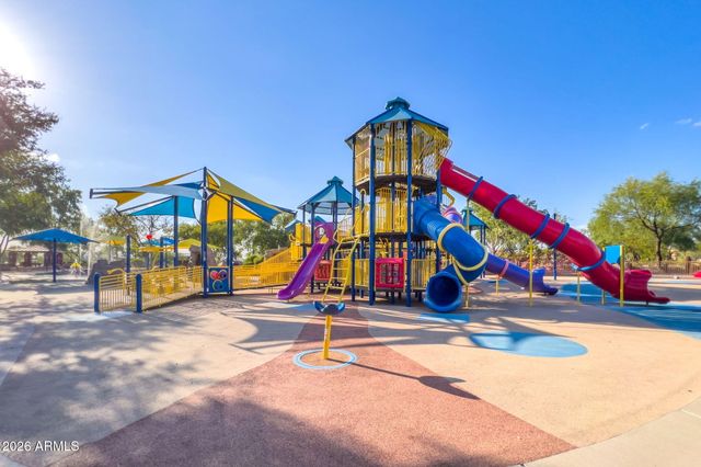 42727 N COURAGE Trail, Anthem, AZ 85086