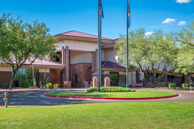 42727 N COURAGE Trail, Anthem, AZ 85086