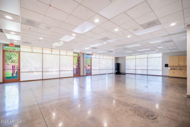 42727 N COURAGE Trail, Anthem, AZ 85086