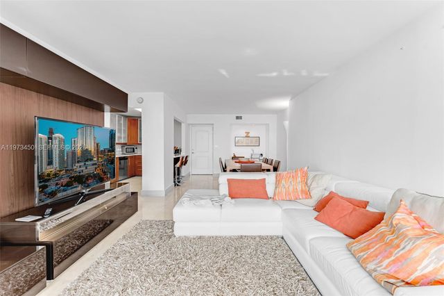 100 Bayview Dr 2007, Sunny Isles Beach, FL 33160