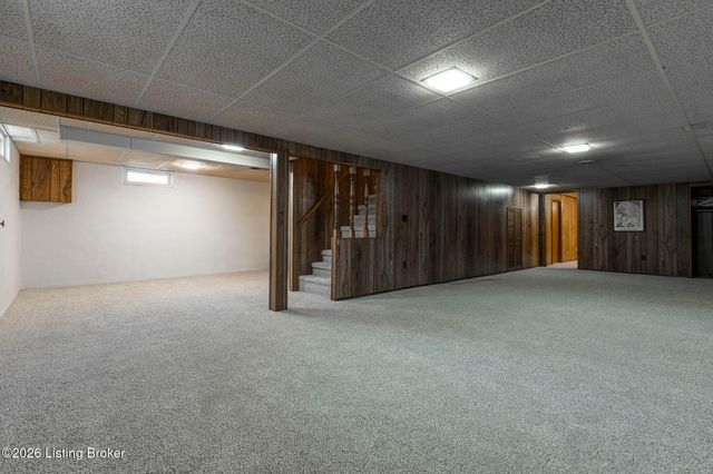 2611 Welsford Way, Louisville, KY 40242