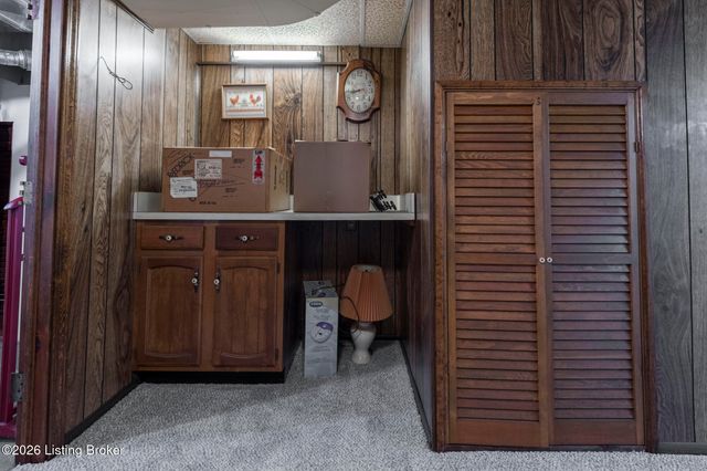 2611 Welsford Way, Louisville, KY 40242