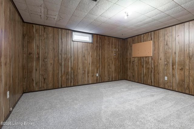 2611 Welsford Way, Louisville, KY 40242