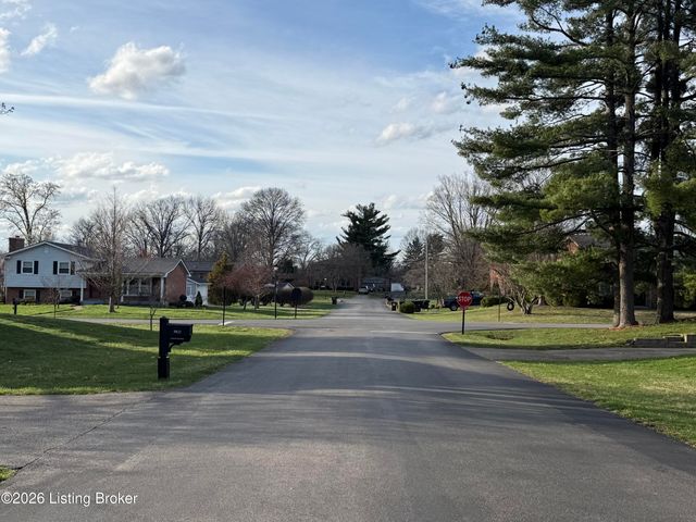 2611 Welsford Way, Louisville, KY 40242