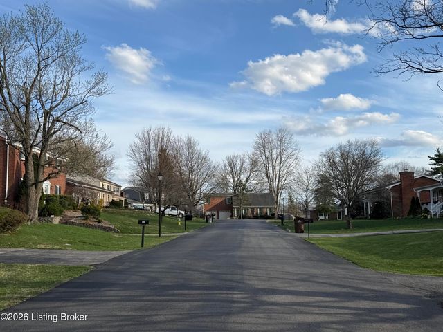 2611 Welsford Way, Louisville, KY 40242