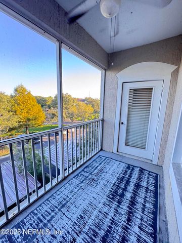 10550 BAYMEADOWS Road 512, Jacksonville, FL 32256