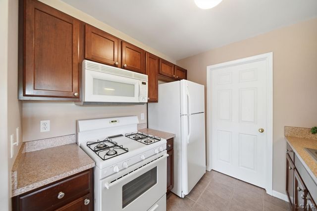 1241 Addington Lane, Ann Arbor, MI 48108