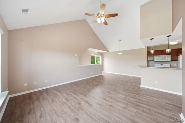 1241 Addington Lane, Ann Arbor, MI 48108