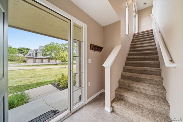 1241 Addington Lane, Ann Arbor, MI 48108