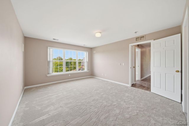 1241 Addington Lane, Ann Arbor, MI 48108