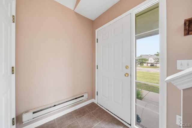 1241 Addington Lane, Ann Arbor, MI 48108