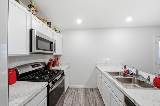 83 Road 51028, Cleveland, TX 77327