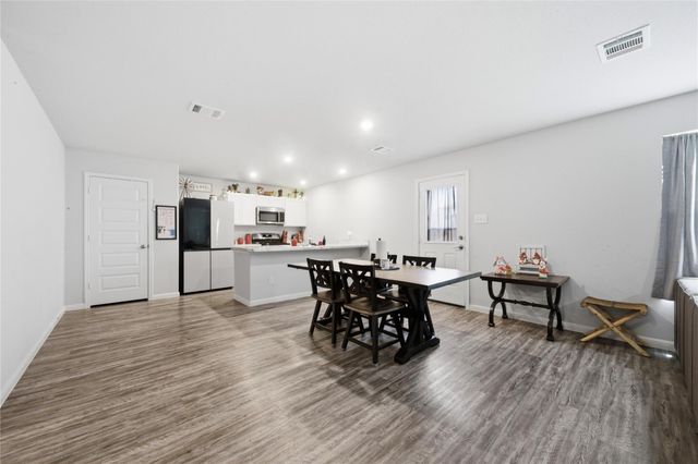 83 Road 51028, Cleveland, TX 77327