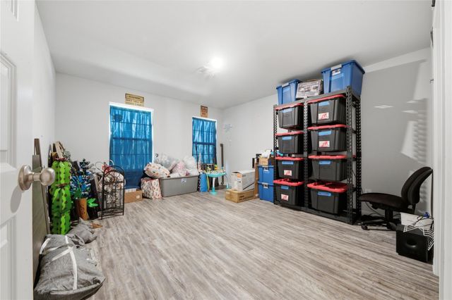 83 Road 51028, Cleveland, TX 77327