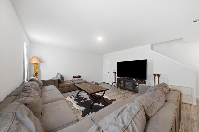 83 Road 51028, Cleveland, TX 77327