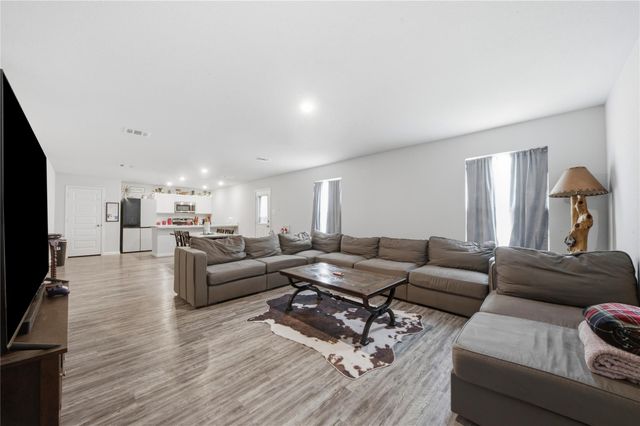 83 Road 51028, Cleveland, TX 77327