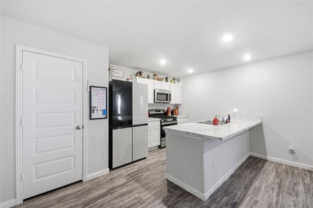 83 Road 51028, Cleveland, TX 77327