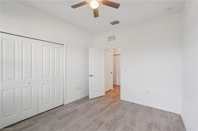 2445 Orchard ST, Naples, FL 34120