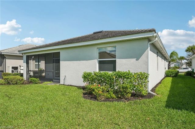 2445 Orchard ST, Naples, FL 34120