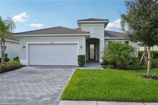 2445 Orchard ST, Naples, FL 34120