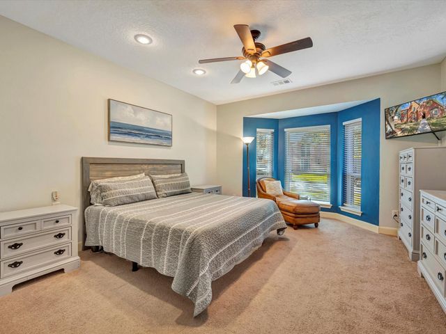 714 Crestwood Drive, El Lago, TX 77586