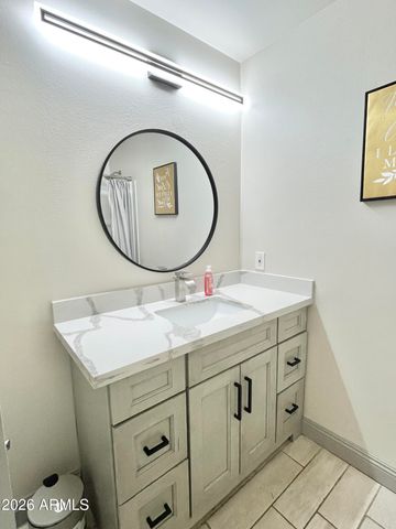 5527 W MORTEN Avenue, Glendale, AZ 85301