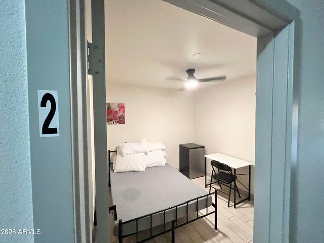 5527 W MORTEN Avenue, Glendale, AZ 85301