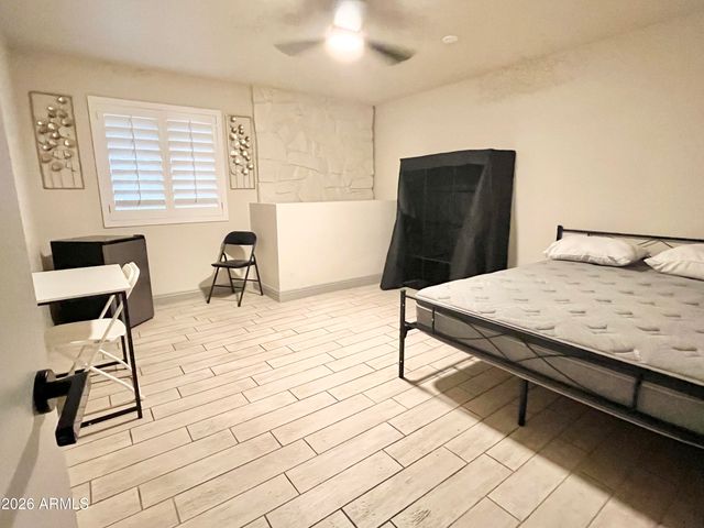 5527 W MORTEN Avenue, Glendale, AZ 85301