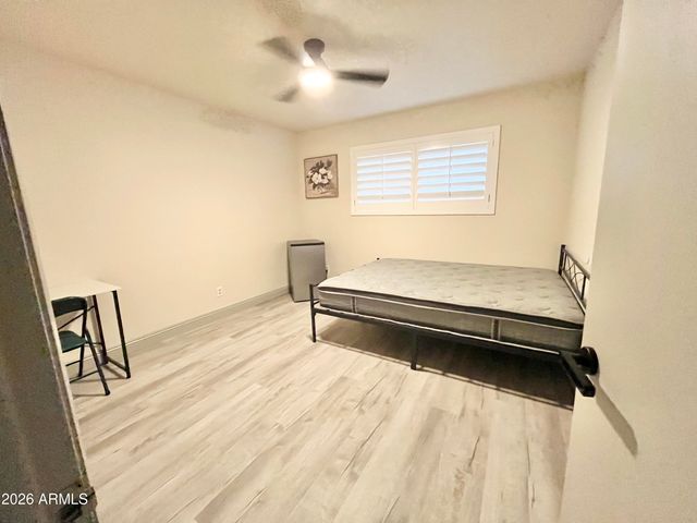 5527 W MORTEN Avenue, Glendale, AZ 85301