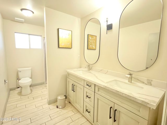 5527 W MORTEN Avenue, Glendale, AZ 85301