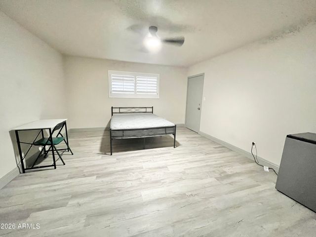 5527 W MORTEN Avenue, Glendale, AZ 85301