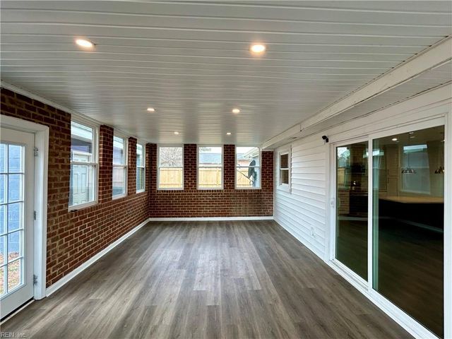 3001 Guenevere DR, Chesapeake, VA 23323