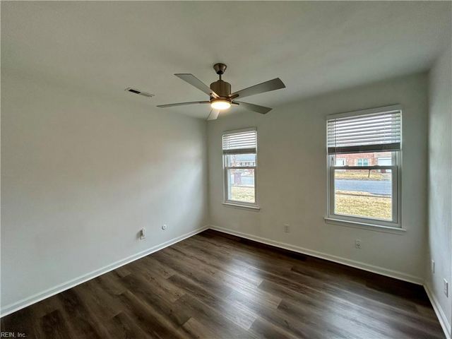 3001 Guenevere DR, Chesapeake, VA 23323