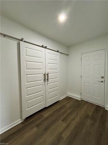 3001 Guenevere DR, Chesapeake, VA 23323