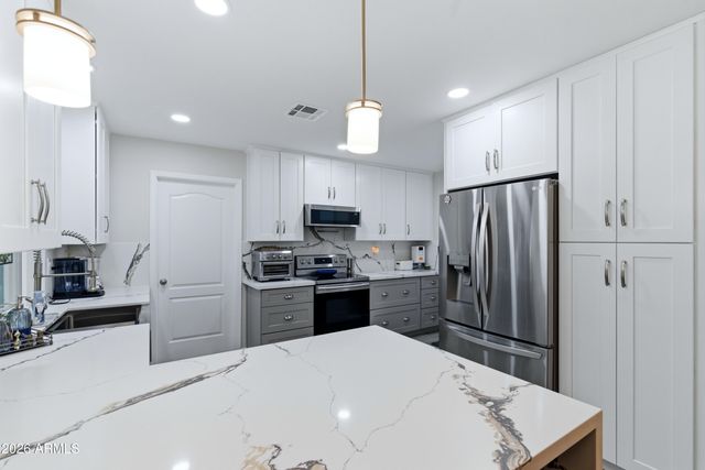 9011 N 109TH Drive, Sun City, AZ 85351