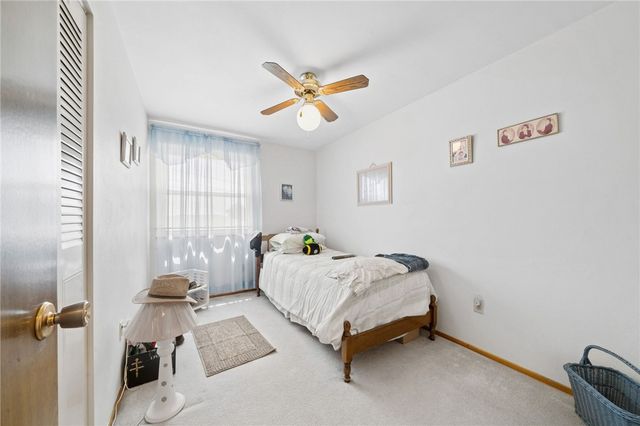 13479 Louise Dr, North Huntingdon, PA 15642