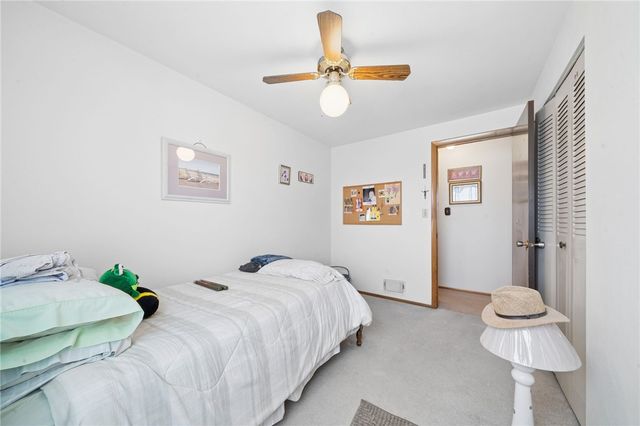 13479 Louise Dr, North Huntingdon, PA 15642