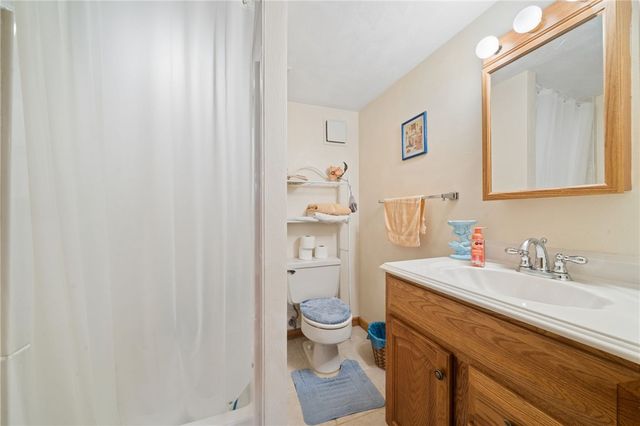13479 Louise Dr, North Huntingdon, PA 15642